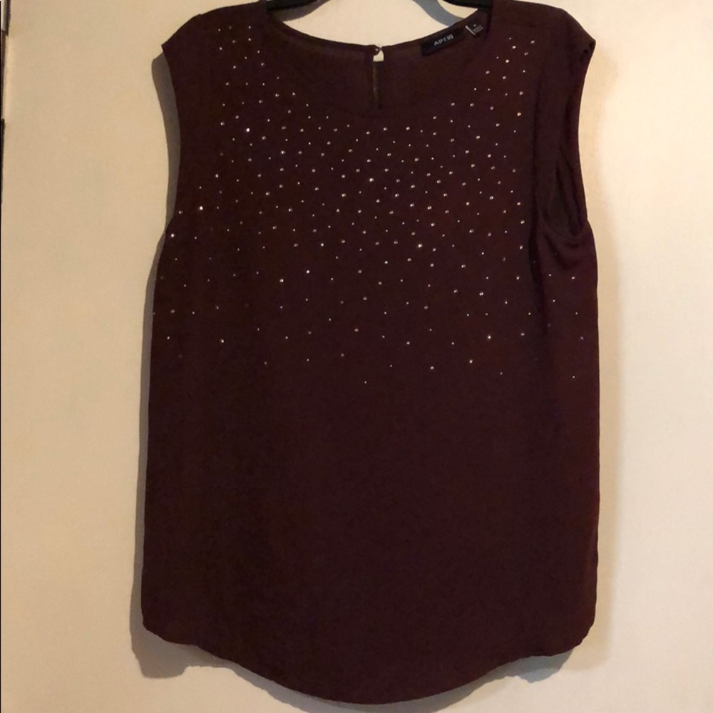 Apt 9 sleeveless top. ❤️ 3 for $12 ❤️